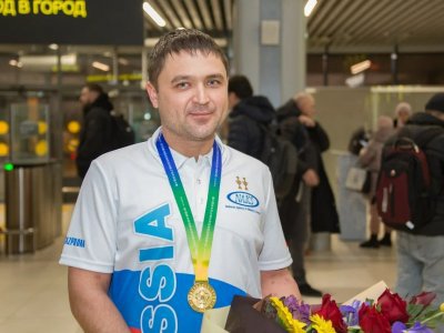 В Уфе встретили победителя международного конкурса сварщиков Василия Пащенко