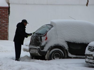 МЧС по Башкирии предупреждает о мокром снеге и гололеде