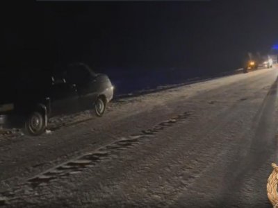 В Башкирии водитель за рулем «ВАЗ-2110» задавил шедшего по краю дороги пешехода