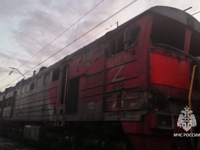 В Башкирии на железнодорожной станции Чуваши загорелся тепловоз