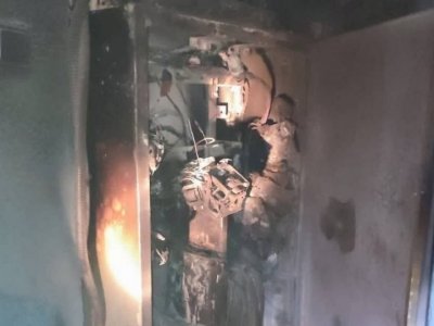 В Уфе на проспекте Октября случился пожар, пострадали девочка и пожилая женщина