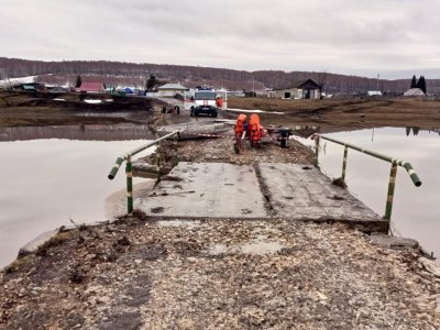 В Башкирии жители затопленной деревни вышли на «большую землю»