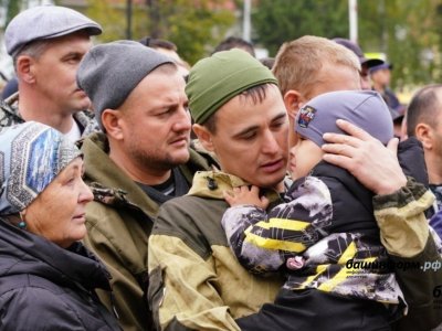 «Семьи наших воинов без внимания не оставим» – в Башкирии родных мобилизованных поддерживают земляки