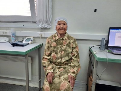 В Башкирии на прием к врачам «Поезда здоровья» пришла 100-летняя бабушка