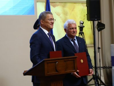 Глава Башкирии и президент всероссийской федерации самбо подписали соглашение о сотрудничестве