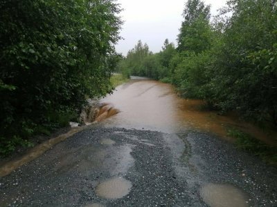 В башкирском Белорецке затопило несколько муниципальных дорог
