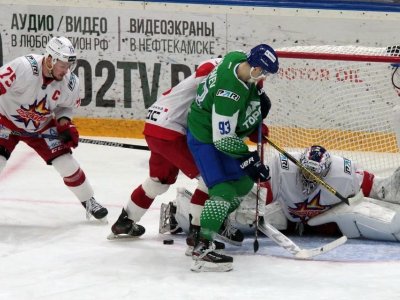 ХК «Торос» проиграл на домашнем льду в матче с ижевской «Ижсталью»