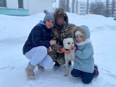 Боец СВО из Башкирии привез домой собаку