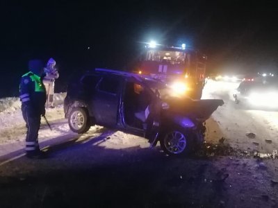 В Башкирии в ДТП Kia Rio и Renault Duster погибло 2 и пострадало 4 человека