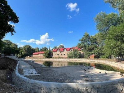 В Уфе в реконструируемом саду Аксакова приступили к устройству сетей освещения