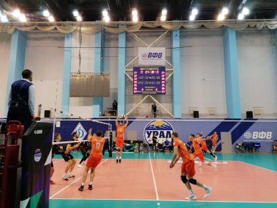 ВК «Урал» в домашнем матче обыграл нижегородский «АСК», добившись первой победы в сезоне