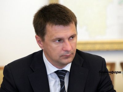 Руководитель администрации Главы Башкирии Максим Забелин отмечает 45-летие