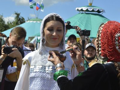 Делегация Башкирии представила народные традиции на сабантуе в Москве