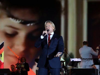 «Судьба и Родина — едины!»: Дмитрий Харатьян выступил на фестивале «Сердце Евразии»