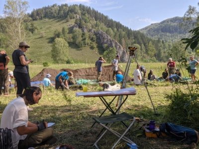 Российские школьники участвуют в археологических раскопках в Башкирии