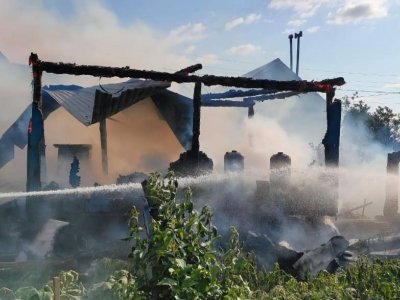 Житель Башкирии получил ожоги, пытаясь потушить пожар