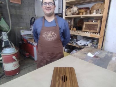 Мастер из Башкирии производит деревянные изделия под собственным брендом