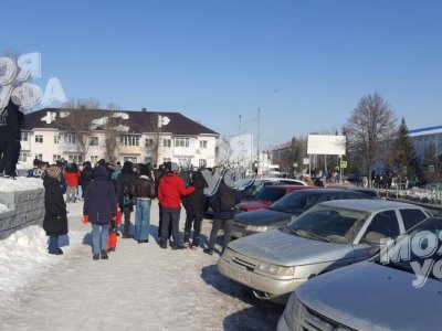 В Башкирии экстренно эвакуировали более 1200 студентов и сотрудников колледжа