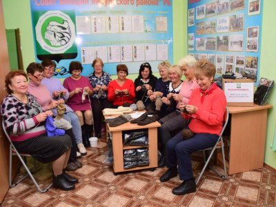 В Башкирии волонтеры серебряного возраста активно поддерживают участников СВО