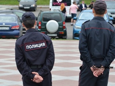 В Башкирии полицейские обвиняются в воспрепятствовании предпринимательской деятельности и краже