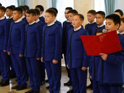 Глава Башкирии поручил принимать в «шаймуратовские классы» только отличников учебы
