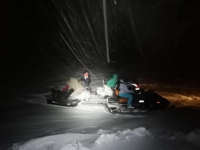 У водопада Гадельша в Башкирии 10 туристов попали в снежный плен
