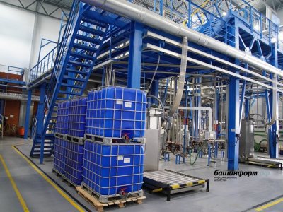 Завод «Аттика» в Нефтекамске производит основу для красок автотехники «НЕФАЗа»
