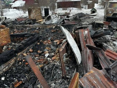Два человека погибли при пожаре в Уфе