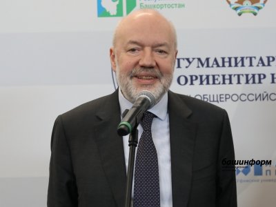 Право и законодательство должны защищать конкретного человека - Павел Крашенинников