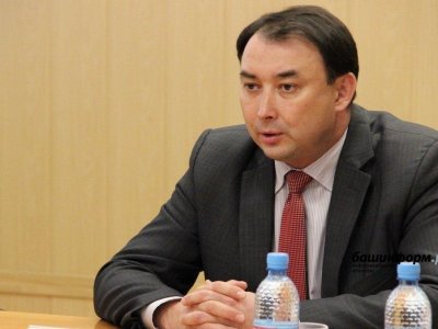 Министр образования Башкирии обратился к школьникам и их родителям с предупреждением