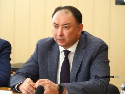 Минобр Башкирии прокомментировал отставку Айбулата Хажина