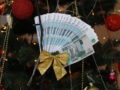 Жителям Башкирии рассказали, как будет оплачиваться работа в новогодние праздники