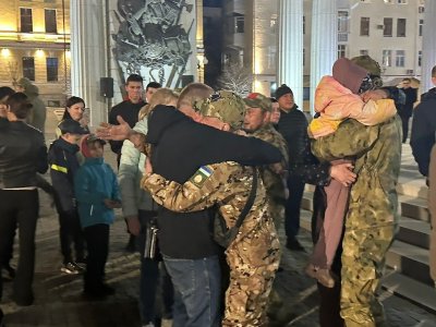 Новая группа бойцов вернулась из зоны СВО в Башкирию на время отпуска