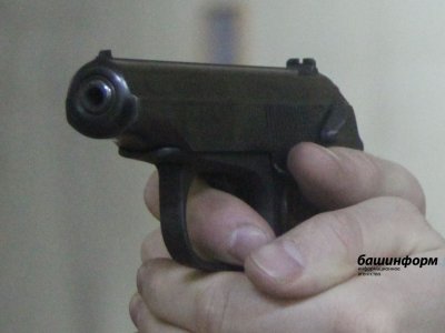 Вооруженный пистолетом житель Башкирии угрожал супруге убийством