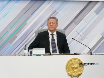 Глава Башкирии объяснил, почему сразу не уволил министров строительства и ЖКХ