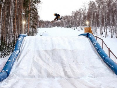 В башкирских Учалах появилась всесезонная площадка для тренировок на сноубордах