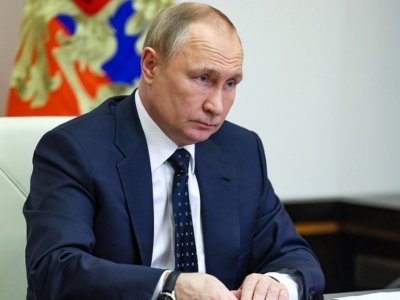 Владимир Путин подписал закон о полном запрете пропаганды ЛГБТ
