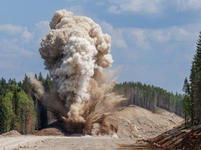 В Минтрансе Башкирии предупредили об ограничении движения из-за взрывных работ на трассе М5 Урал