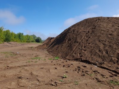 В Башкирии добытчики ПГС завалили почти гектар сельхозугодий