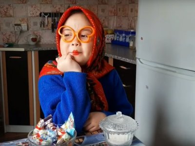 Сама себе режиссер: в Башкирии в соцсетях набирают популярность ролики 8-летнего блогера
