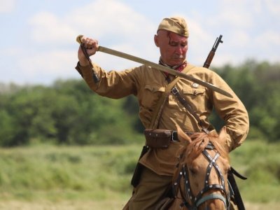 В Липецкой области башкирские конники приняли участие в военно-исторической реконструкции