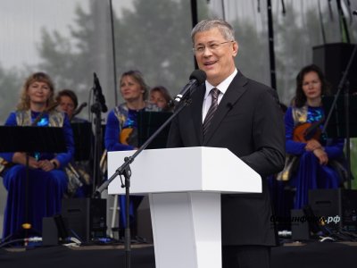 Радий Хабиров поздравил Учалинский ГОК с 70-летием