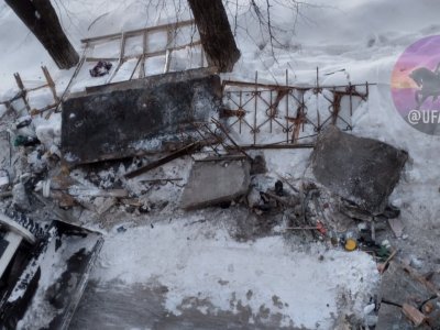 В Уфе рухнул балкон жилого дома