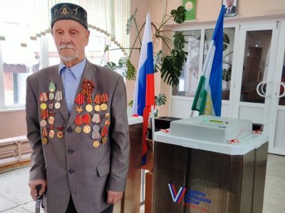 В Благовещенске проголосовал 97-летний ветеран Великой Отечественной войны