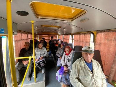 В Чекмагушевском районе Башкирии на избирательный участок организовали подвоз пожилых граждан