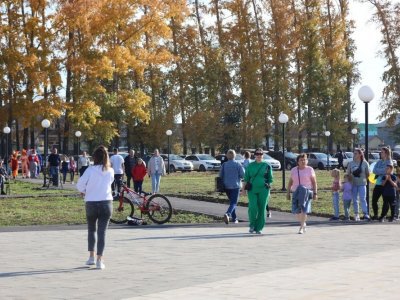 В Башкирии в крупнейшем райцентре открыли детский парк