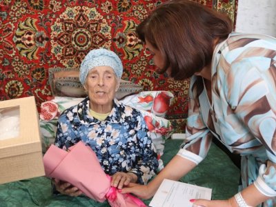 Жительница Уфы Семавия Бикташева отметила 100-летний юбилей