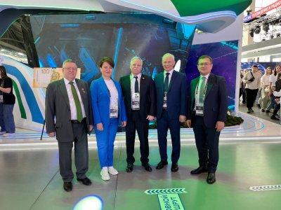 На выставке «Россия» экспозицию Башкирии посетили почетные гости