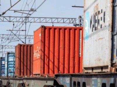 Перевозки контейнеров на железной дороге в Башкирии выросли на 3,9 процента