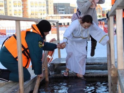 В Башкирии в крещенских купаниях приняли участие 17 929 человек
